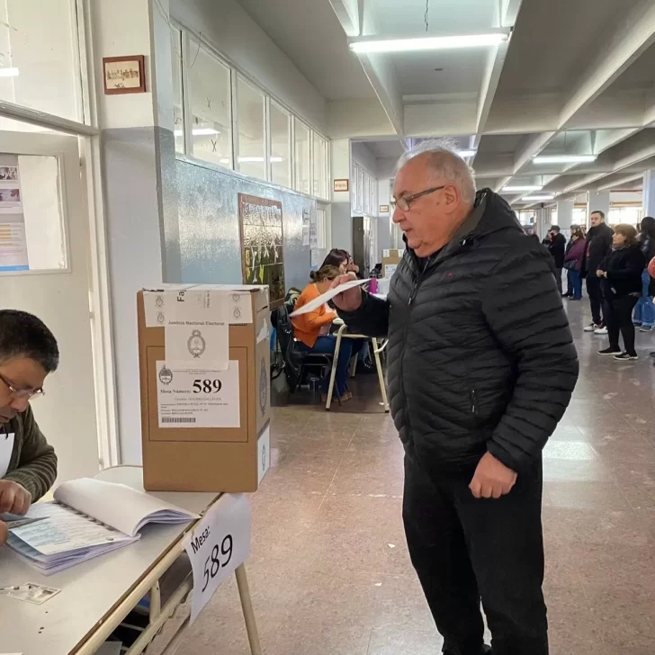 Elecciones 2023. Héctor Alderete: “Si no votan, otros lo hacen por ustedes, sigamos cuidando esta democracia”
