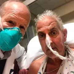 Esperaba hace dos meses un trasplante de corazón, le trasplantaron el de un cerdo y murió