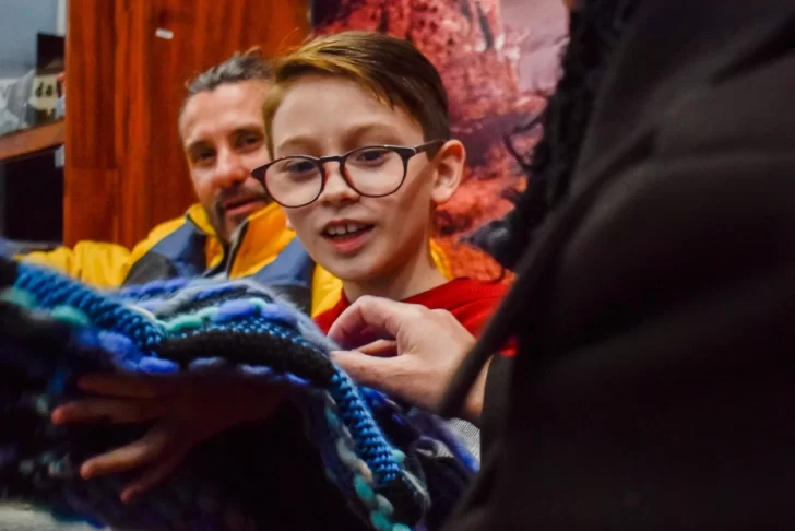 Ian Moche, el nene con autismo que revoluciona las redes dará una charla en el Teatro Municipal de Río Gallegos 