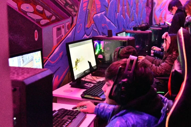 Se inauguró el Patio Gamer y de robótica en la Casa de la Juventud 