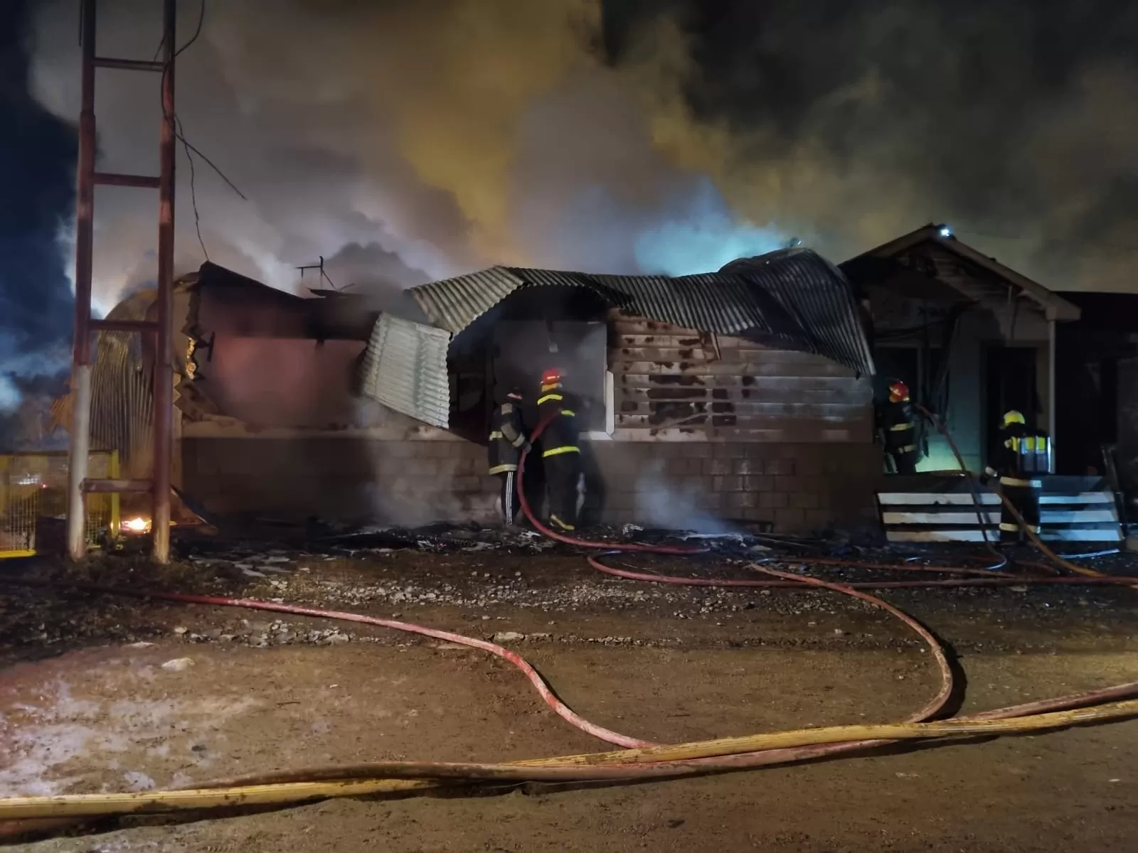 Pérdidas totales: se incendió una vivienda en el Barrio YCRT