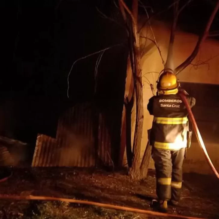 Incendio en la Estancia Margarita: un puesto fue consumido por las llamas