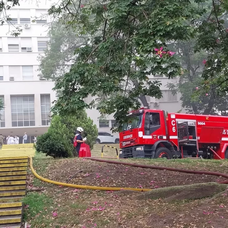 Explosión e incendio en el Hospital Militar de Buenos Aires: evacuaron a los pacientes