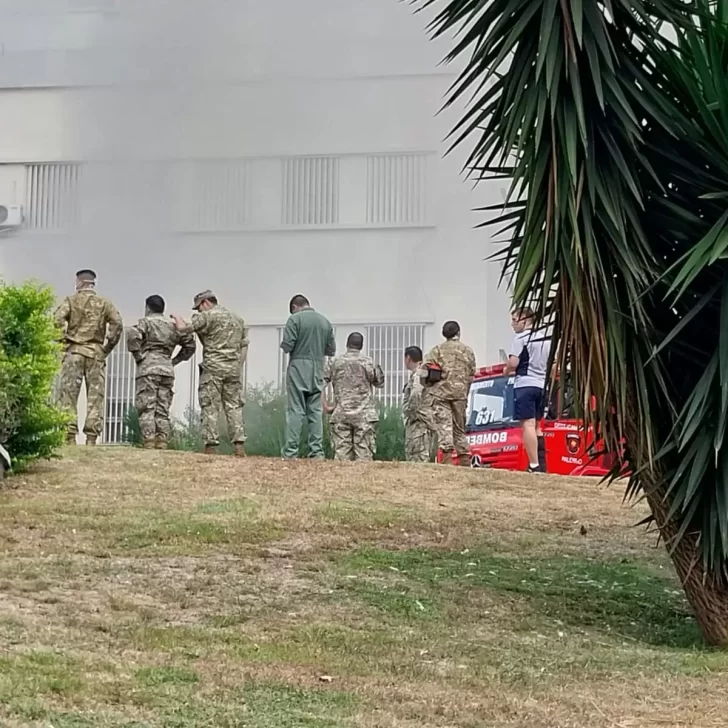 Incendio en el Hospital Militar Central: qué pasa con los pacientes de Santa Cruz derivados por la Caja de Servicios Sociales Incendio en el Hospital Militar Central: qué pasa con los pacientes de Santa Cruz derivados por la Caja de Servicios Sociales