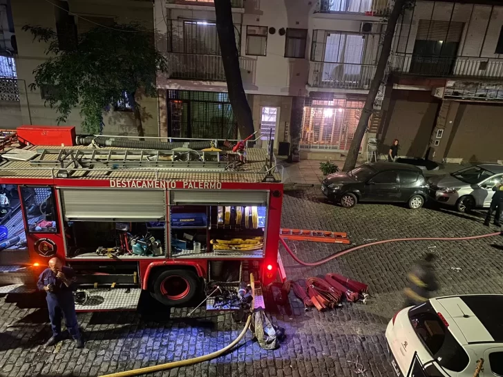 Incendio en un edificio en Palermo: “Algunos no alcanzaron a bajar”