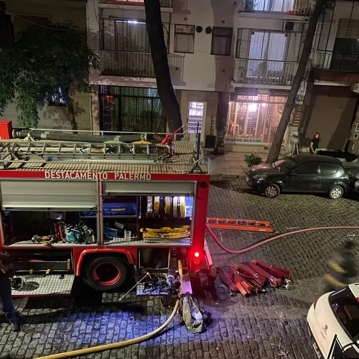 Incendio en un edificio en Palermo: “Algunos no alcanzaron a bajar”