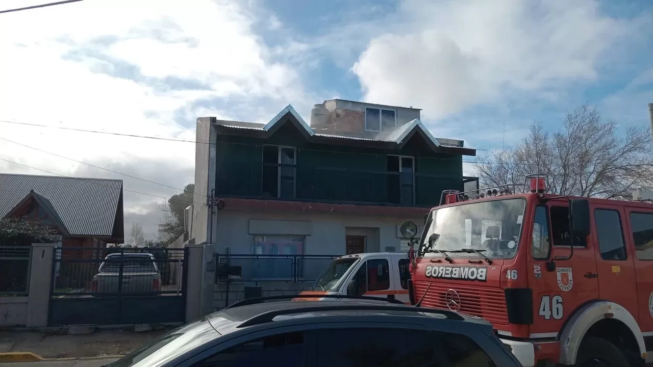 Tres perritos murieron tras incendiarse una vivienda