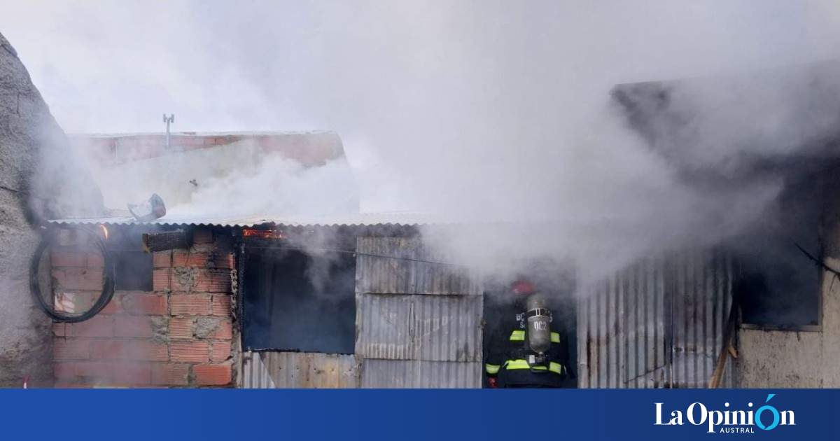 Una Vivienda De Río Gallegos Sufrió Un Voraz Incendio Por Un ...