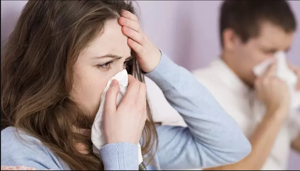 Alerta por brote de Gripe A: cuáles son los síntomas, cuántos casos hay y qué medidas adoptar