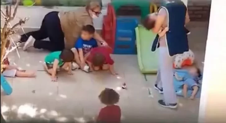 Denunciaron a la directora de un jardín de infantes por rasguñar y golpear a nenes de 1 a 4 años