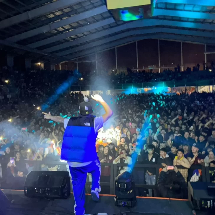 La T y la M hizo vibrar a El Calafate con un multitudinario evento por el Día del Amigo