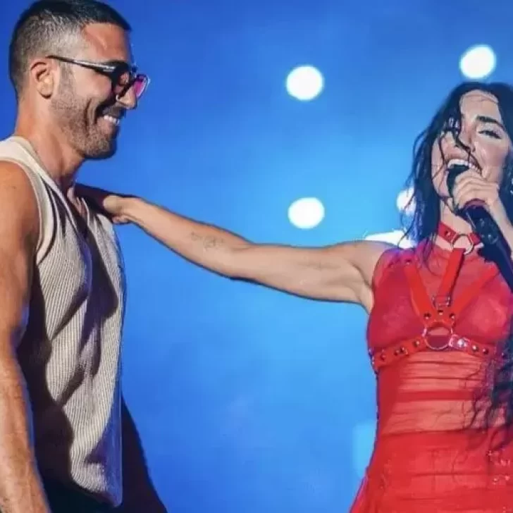 Video. El beso entre Lali y Miguel Ángel Silvestre que revolucionó las redes