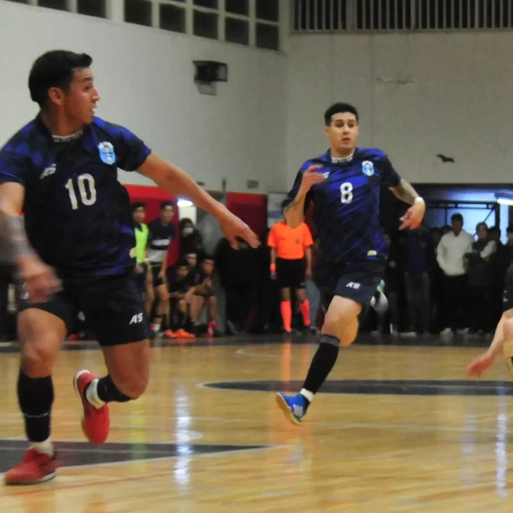 Juan Carlos León tras la clasificación de Opción Joven al Nacional: “Es algo único para Río Gallegos, queremos que se llenen las tribunas” Juan Carlos León tras la clasificación de Opción Joven al Nacional: “Es algo único para Río Gallegos, queremos que se llenen las tribunas”