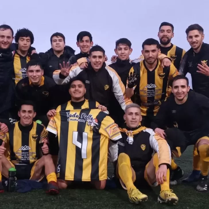 Carlos Oliva, DT de Ferro, en la previa de la final de la Liga Fútbol Sur: “Nos convertimos en un equipo complicado” Carlos Oliva, DT de Ferro, en la previa de la final de la Liga Fútbol Sur: “Nos convertimos en un equipo complicado”