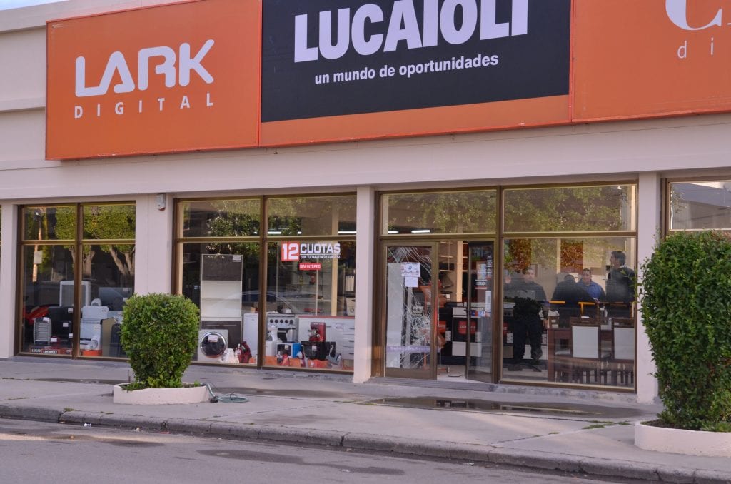 Subastarán motos, cubiertas, colchones, electrodomésticos y más en Río Gallegos: cómo participar Subastarán motos, cubiertas, colchones, electrodomésticos y más en Río Gallegos: cómo participar