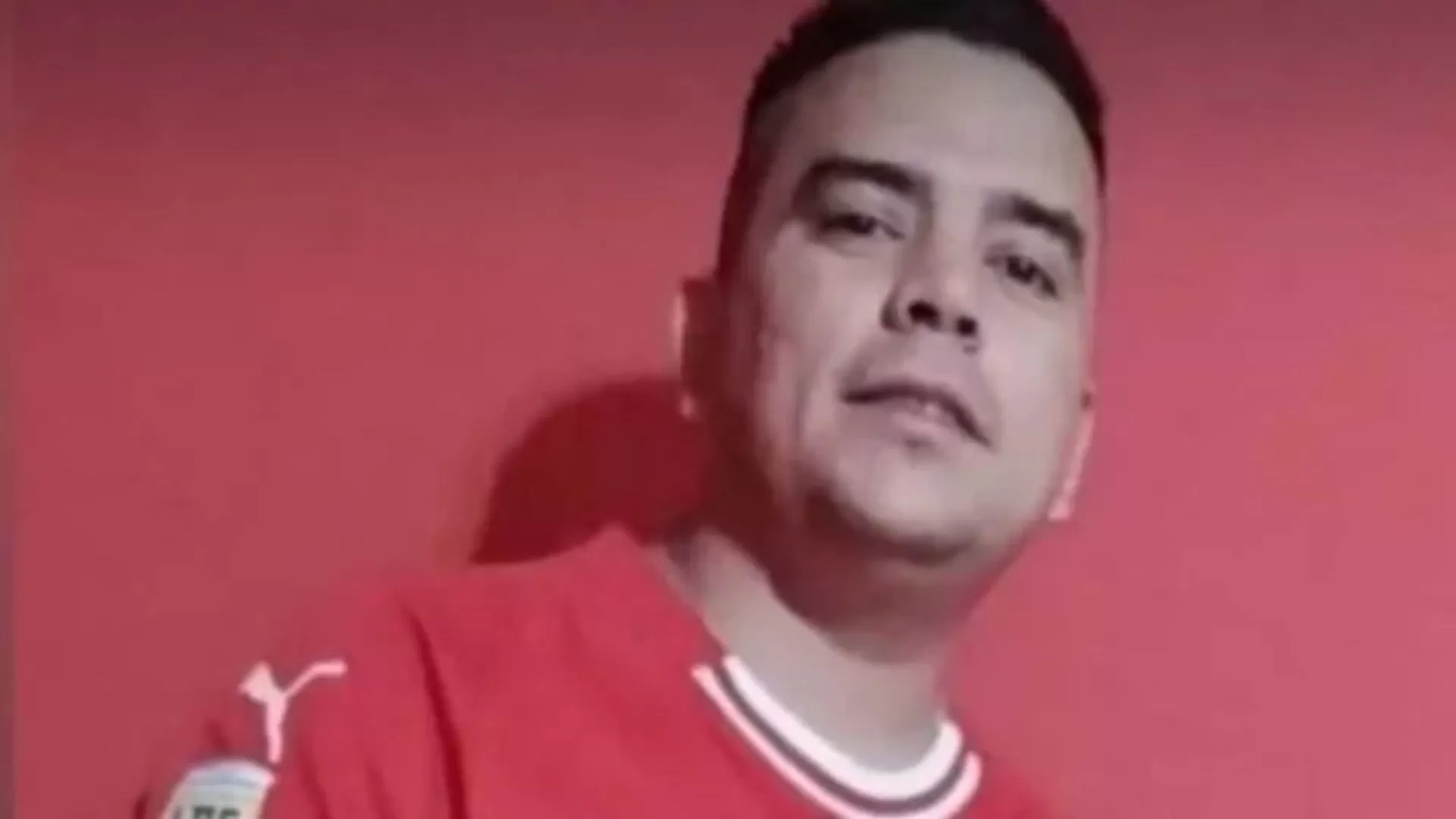 Huyó luego de una discusión familiar y ahora no hay rastros de él