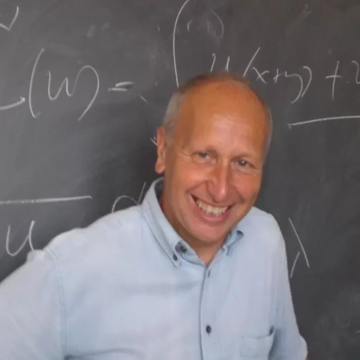 El argentino Luis Caffarelli ganó el “Nobel” de matemáticas por sus aportes sobre el agua