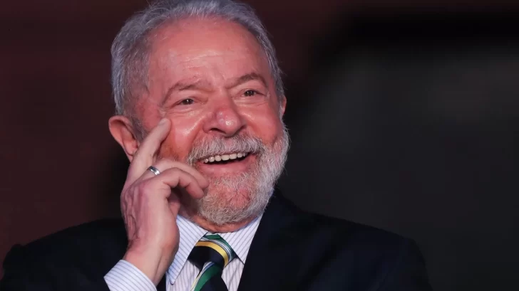 A 4 días de las elecciones, Lula da Silva pidió a los militantes “hablar con los indecisos”