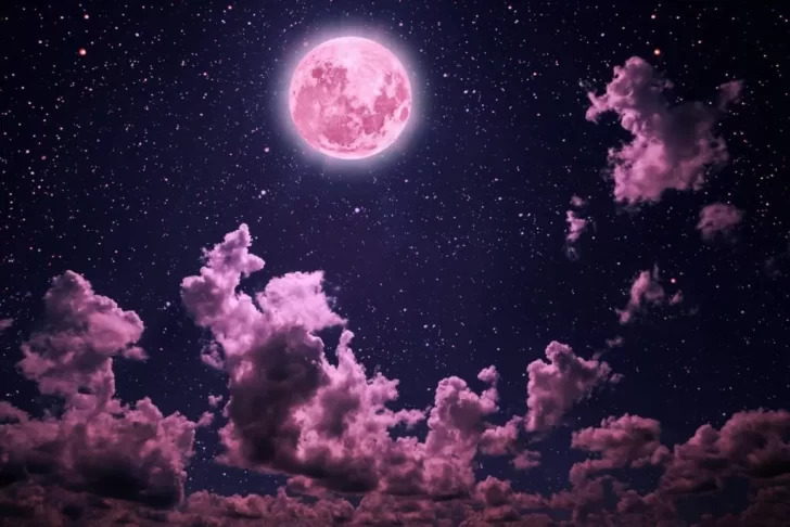 Luna llena en Sagitario, la luna de fresa