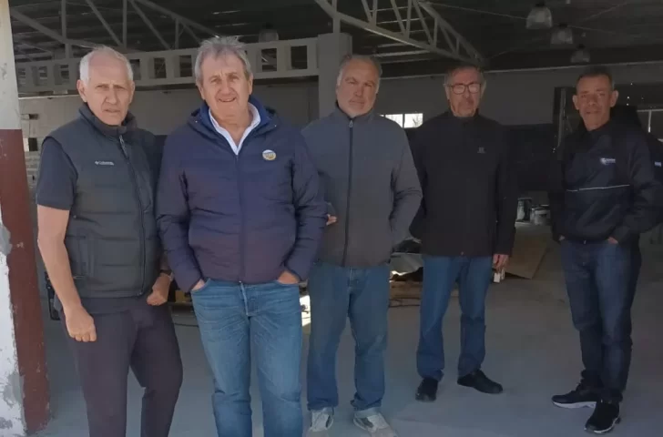 Las autoridades del Turismo Nacional visitaron Río Gallegos e inspeccionaron el José Muñiz