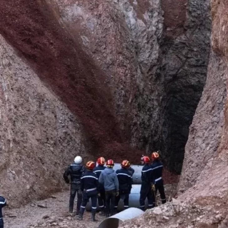 Marruecos: horas desesperantes para salvar a Rayan, el nene de 5 años que cayó a un pozo de 32 metros Marruecos: horas desesperantes para salvar a Rayan, el nene de 5 años que cayó a un pozo de 32 metros