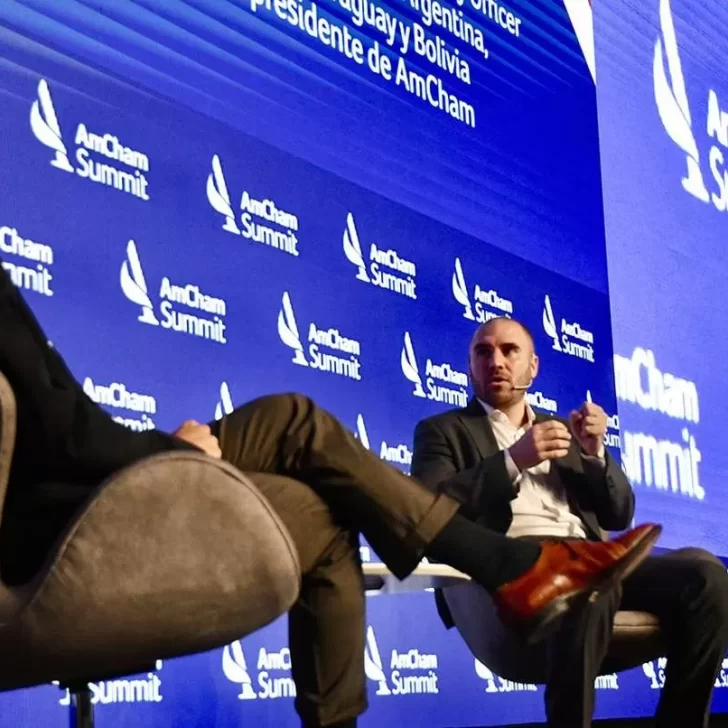 Embajador de EEUU elogió la gestión de Martin Guzmán en el acuerdo con el FMI Embajador de EEUU elogió la gestión de Martin Guzmán en el acuerdo con el FMI