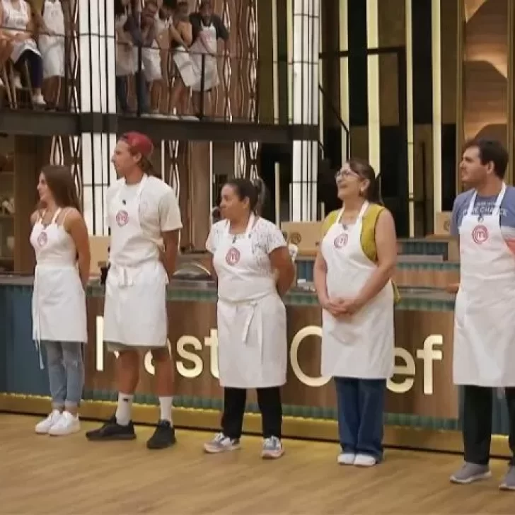 MasterChef 2023. Ingresaron famosos para ayudar a los participantes: quiénes fueron MasterChef 2023. Ingresaron famosos para ayudar a los participantes: quiénes fueron