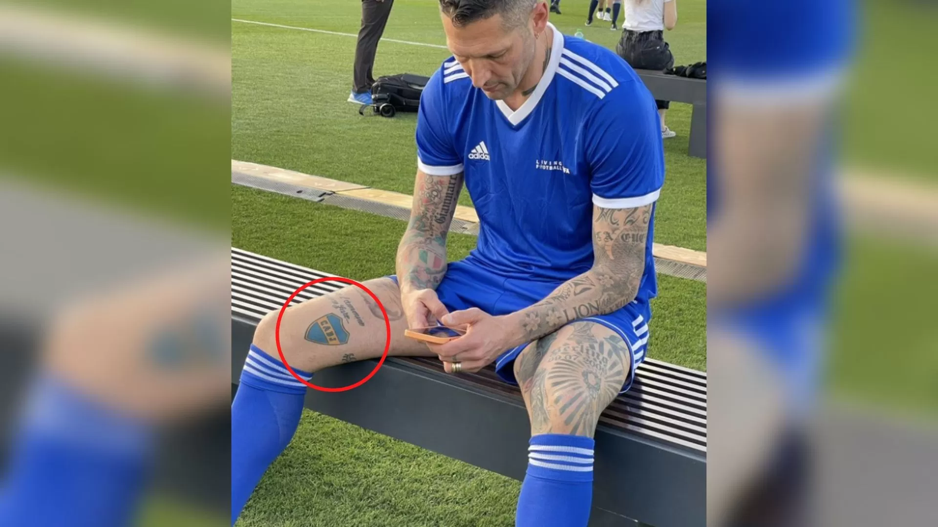 El tatuaje de Materazzi del escudo de Boca se hizo viral y revolucionó a los hinchas xeneizes El tatuaje de Materazzi del escudo de Boca se hizo viral y revolucionó a los hinchas xeneizes