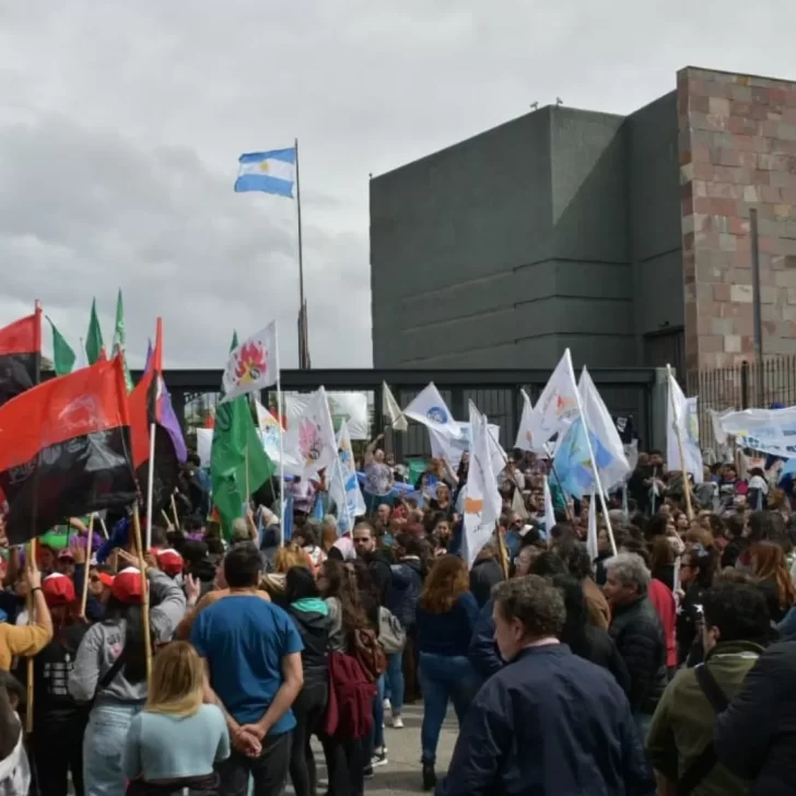 Todo el recorrido de la militancia hacia el Mausoleo de Néstor Kirchner, en un nuevo aniversario de su fallecimiento