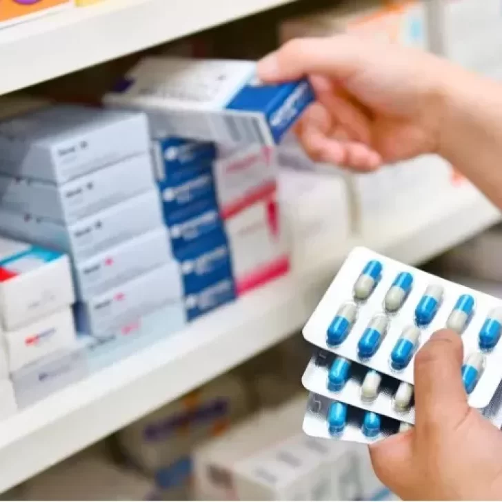 El gobierno anunció que congelarán precios de medicamentos hasta fines de octubre