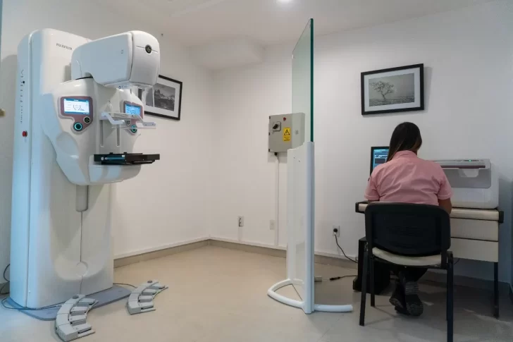 MEDISUR inauguró un nuevo servicio de diagnóstico para la mujer con un moderno equipo de mamografía