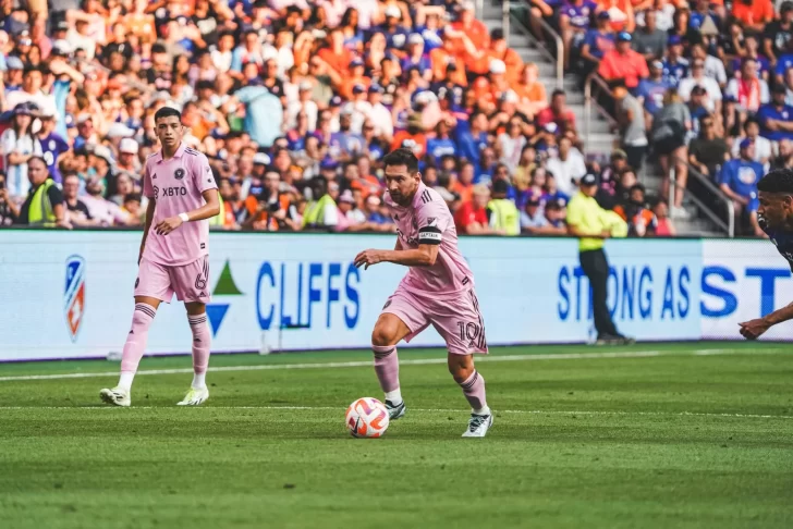 El Inter Miami de Lionel Messi y “Toto” Avilés recibe a Nashville por la MLS: hora, TV y formaciones