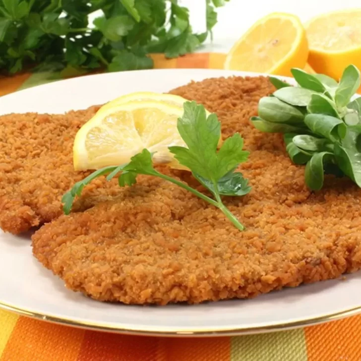 El secreto para recalentar milanesas y que queden bien crocantes