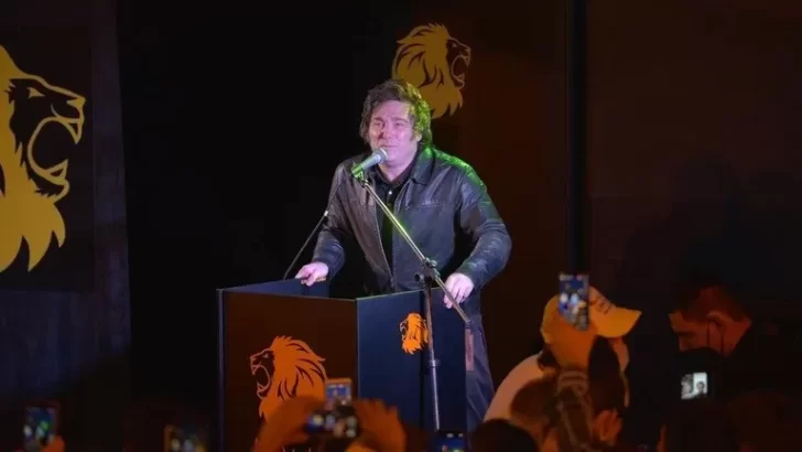 Javier Milei sorteó su sueldo: quién fue el ganador