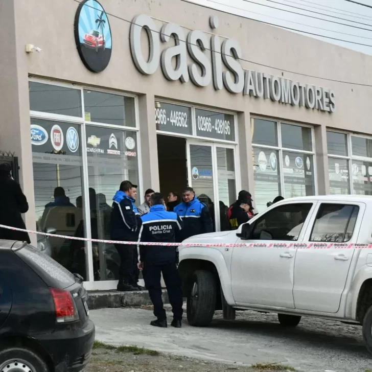 Pedirán la excarcelación de Roberto Neil: para sus abogados fue legítima defensa el asesinato a Franco Cuevas Pedirán la excarcelación de Roberto Neil: para sus abogados fue legítima defensa el asesinato a Franco Cuevas