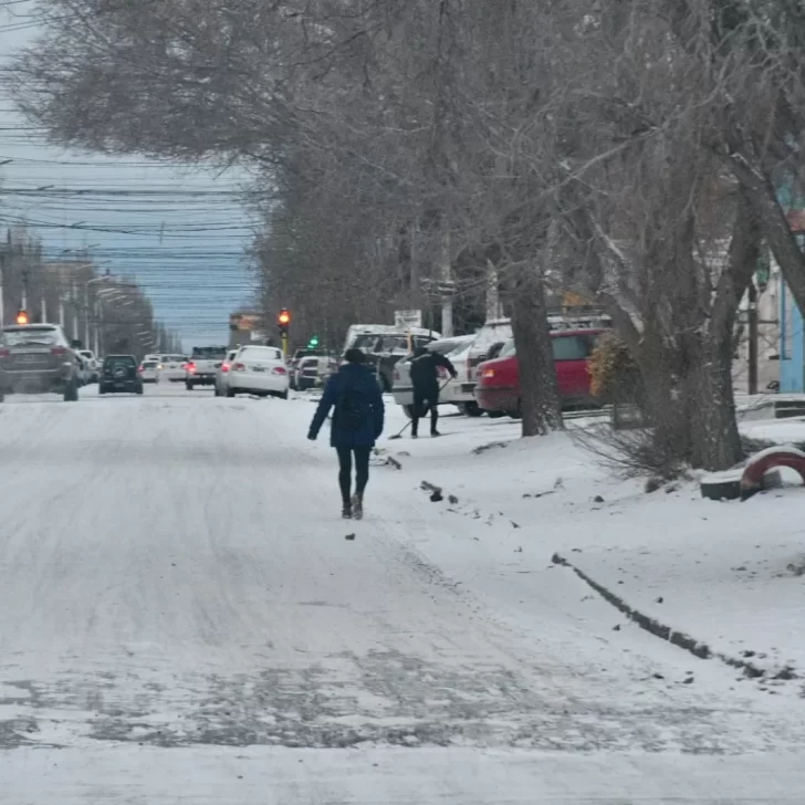 Rige un alerta amarilla por nieve para gran parte de Santa Cruz