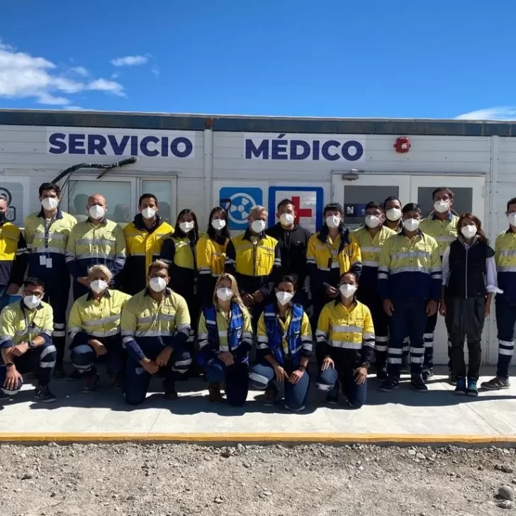 Newmont Cerro Negro inauguró el nuevo edificio de su Centro de Salud Newmont Cerro Negro inauguró el nuevo edificio de su Centro de Salud