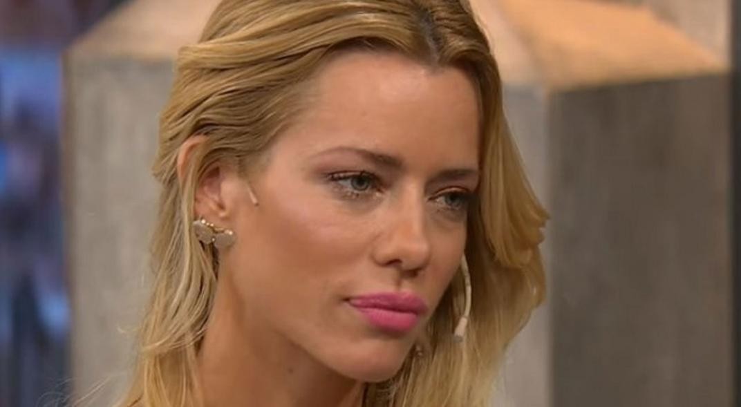 El fuerte cruce de Nicole Neumann con una participante de “Los 8 Escalones” El fuerte cruce de Nicole Neumann con una participante de “Los 8 Escalones”