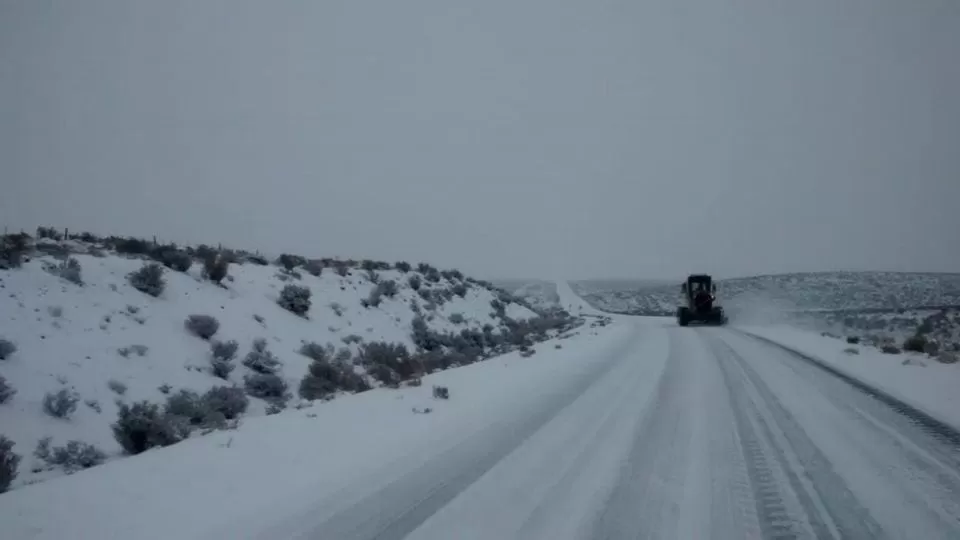 Corte de rutas en Santa Cruz por la nieve: hasta cuándo estará prohibido circular en Ruta 3 y Ruta 5