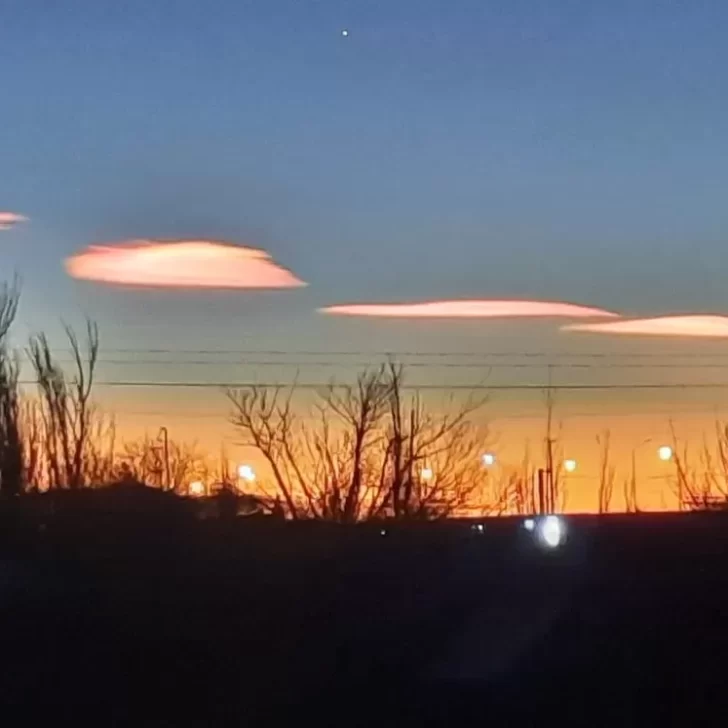 Qué son las extrañas “nubes ovni” que aparecieron en Río Gallegos 