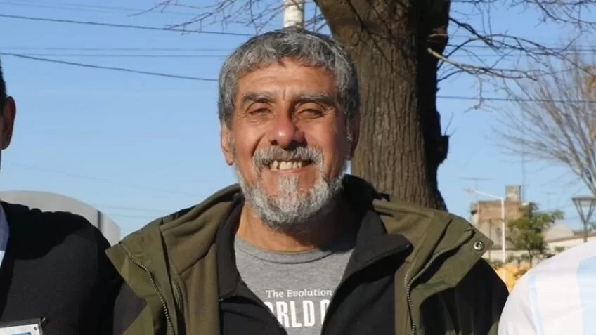 Un reconocido profesor de atletismo renunció con un emotivo comunicado: “Soy un inadaptado” Un reconocido profesor de atletismo renunció con un emotivo comunicado: “Soy un inadaptado”