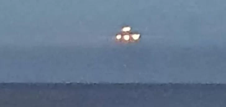 Una investigadora confirma haber visto un OVNI en Caleta Olivia: “El Golfo San Jorge es una base extraterrestre”