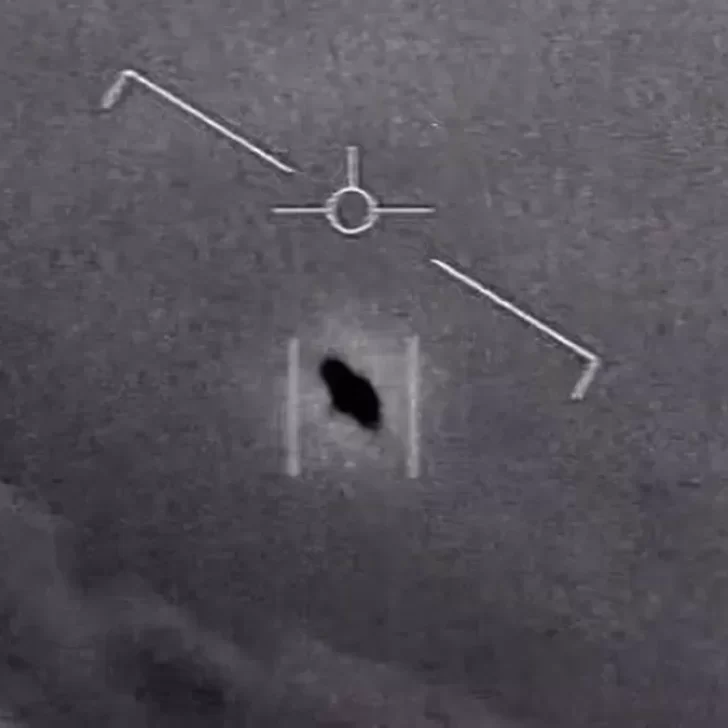 OVNIs: cómo identificarlos en el cielo y no confundirlos con aviones, globos u otros objetos