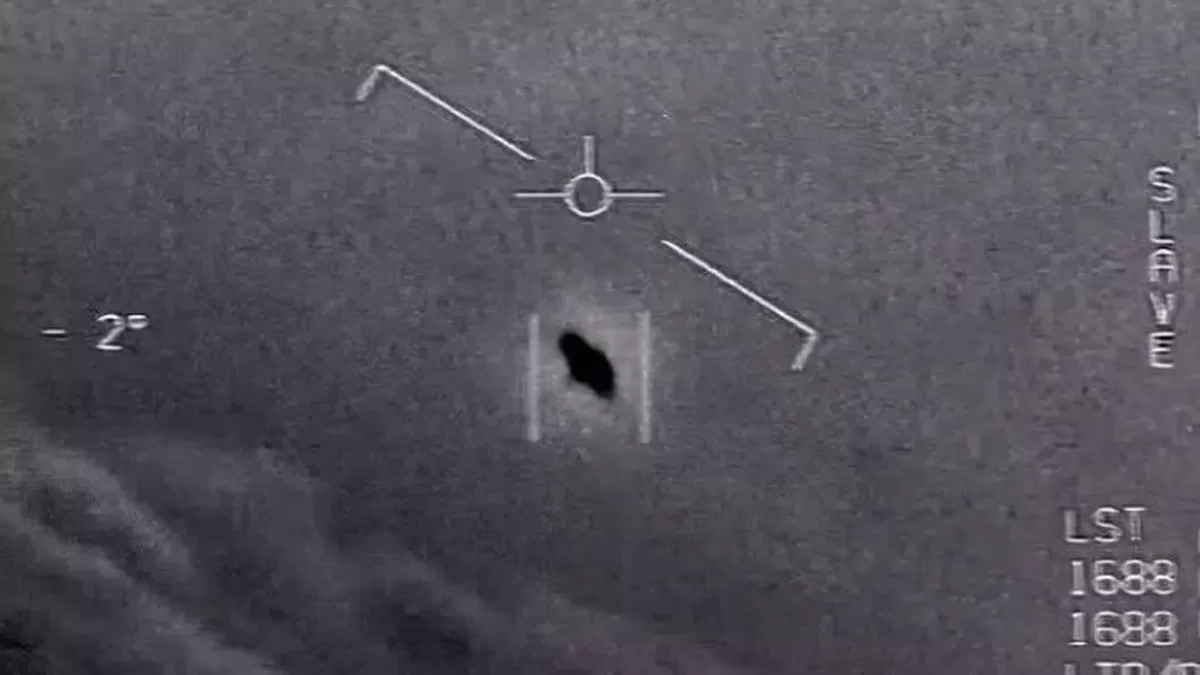 OVNIs: cómo identificarlos en el cielo y no confundirlos con aviones, globos u otros objetos