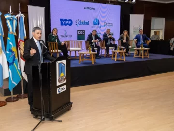 Pablo González aseguró que YPF puede invertir en energía de transición por el crecimiento exponencial que tiene en petróleo Pablo González aseguró que YPF puede invertir en energía de transición por el crecimiento exponencial que tiene en petróleo