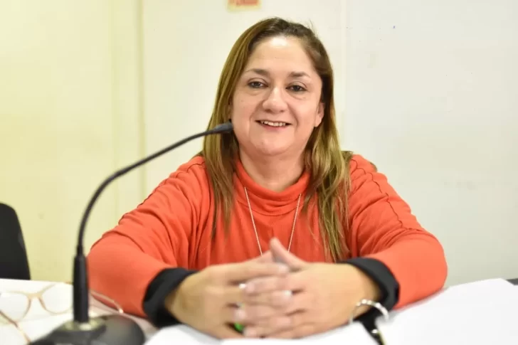 Habló la concejala de Santa Cruz que viajó a Chaco, aclaró que fue a un encuentro de la FAM y denunció operación mediática