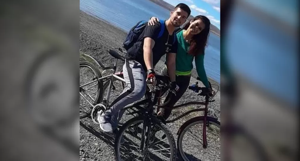 Les robaron las bicicletas, sus fuentes de transporte, y piden la ayuda de los vecinos para encontrarlas Les robaron las bicicletas, sus fuentes de transporte, y piden la ayuda de los vecinos para encontrarlas