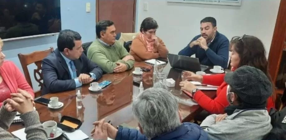 Acordaron aumento salarial para trabajadores municipales de Río Gallegos