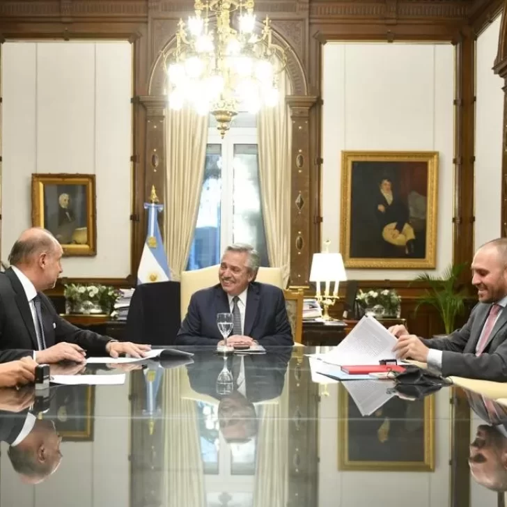 Martín Guzmán y Omar Perotti anunciaron el pago de la deuda histórica de Nación con Santa Fe