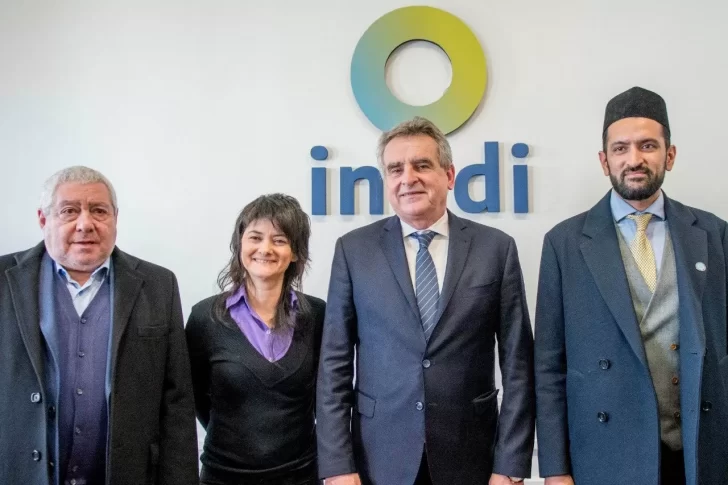 “Elecciones sin Discriminación”: el compromiso del INADI que firmó Agustín Rossi